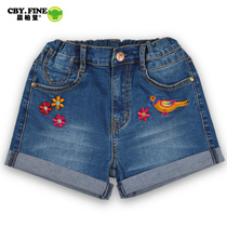 2019 new summer girls shorts childrens middle and large childrens pants full cotton pants beach pants denim hot pants