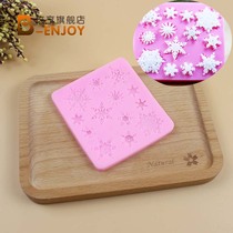 Baking DIY snowflake fondant mold Fondant lace flower silicone pad mold Chocolate mold Soft clay