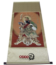 Antique calligraphy painting Chinese painting landscape embroidery middle hall painting calligraphy silk painting decorative painting has been framed Guan Gong reading portrait