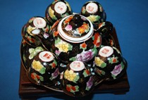 80 s Jingdezhen heavy color gold thin tire hand painted porcelain wine equipment old porcelain flower blossom rich wine set price