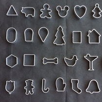 DIY baking tool biscuit mold flower cake abrasive three-dimensional bear toast mold baking mold