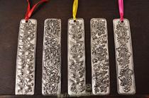 Large metal carved bookmarks Thailand creative hand pressed tin sheet metal bookmarks really happy recommended personality gifts
