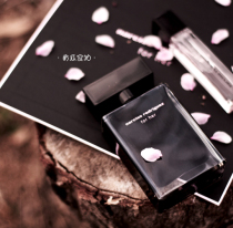 Spot Narciso Nuciso For Her black bottle powder bottle purple 30ml 50ml 100ml