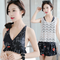 Swimsuit womens three-piece Conservative split small chest gathering blouse hot spring slim skirt type belly cover student swimsuit