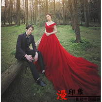 Photo studio theme clothing 2021 new wedding dress exterior photography couple photo Red big tail wedding dress