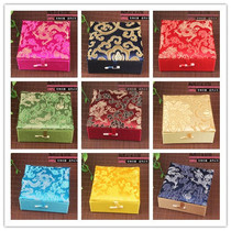 Chinese brocade box handball chin hand beads read beaded beads bracelet pendant necklace bracelet jewelry packaging 3 specifications