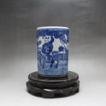 Qingqing Flower Kirin sends son picture pen holder Qinghua figure pen holder antique ancient play antique porcelain wenhouse appliance