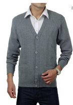 2020 Spring and autumn middle-aged and elderly mens jacket sweater V-neck knitted cardigan male middle-aged dad fatened and loose