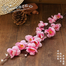 Beautiful simulation peach blossom branch shooting auxiliary props silk cloth plum blossom simulation decoration pendulum photo props simulation flower
