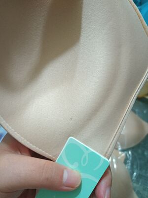 看着像是十几块钱的那种。而且还是坏的 有好评返现 看着像是十几块钱的那种。而且还是坏的 有好评返现