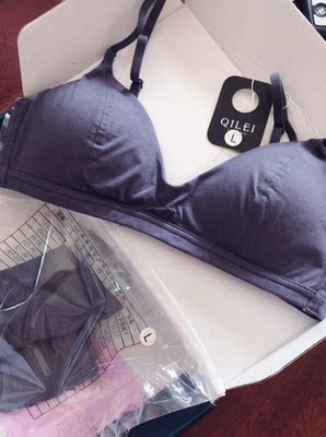 内内很舒服，无钢圈的试穿了很舒适 ，面料也很不错，发货物流也快~