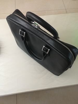 吐槽GIONAR男包怎么样,曝光了是真假,通过三个月使用看真相