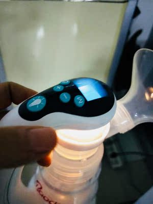 买来送人的，打开测试了一下，还不错，声音不大，比较满意，用过之后再来评