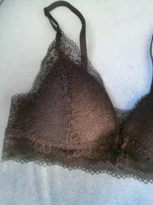 内衣很好，比实体店质量好，还便宜满意，还买一送一，非常满意