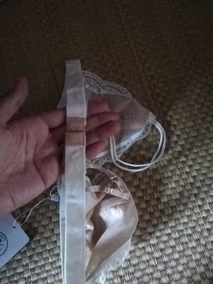 不错，款式挺好看的(๑>؂<๑）