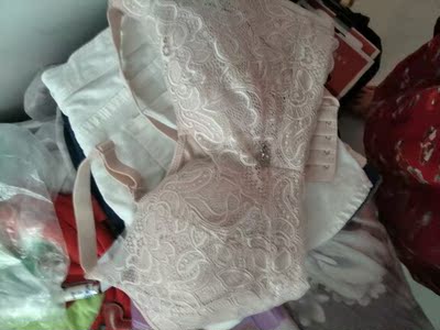 内衣收到了，布料柔软透气，很喜欢