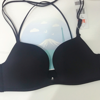 加一的新杯型,尝试一下,还蛮聚拢的!美背我自己拍不到,夏天搭配很方便!款式赞哦 加一的新杯型,尝试一下,还蛮聚拢的!美背我自己拍不到,夏天搭配很方便!款式赞哦