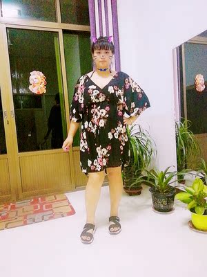 非常满意的一次购物，但是让我买大了，不知道下水后会不会掉啊😄一会洗一下会掉色不(;｀O&acute;)o