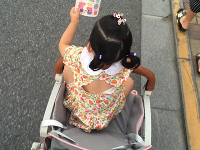 体验请问娇贝婴儿推车怎么样，质量好吗？这个牌子上档次吗？