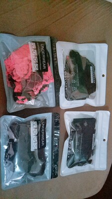 宝贝收到，真的好漂亮，很性感，质量很好，包装精美，码数全，颜色正，很开心很满意的一次购物。