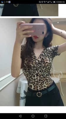 衣服穿着舒服，款式好看