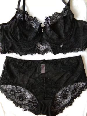 不想买超薄的了，毕竟夏天过了，穿厚点的也不热。但是看到这款没忍住。超好看的，做工不错，很上档次的。上身也舒服的。