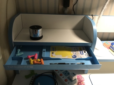 分析护童儿童学习桌怎么样,质量好吗?甲醛超标是真的吗?