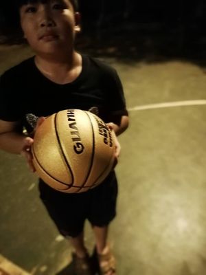 讨论冠合篮球怎么样,冠合质量如何,值得入手吗