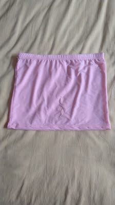 裙子不错的，比较性感妩媚。