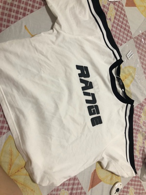 很不错，喜欢，穿上跳舞感觉都来了，论服装的重要性。