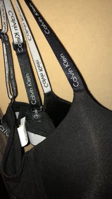 妈呀等的太值了 超级舒服 国内买不到合适的大罩杯真是奇怪 超级超级舒服还好看 准备再买一对哈哈哈哈 妈呀等的太值了 超级舒服 国内买不到合适的大罩杯真是奇怪 超级超级舒服还好看 准备再买一对哈哈哈哈