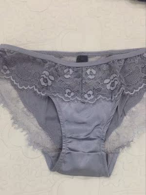 很有质感，很丝滑，值得购买！性感！