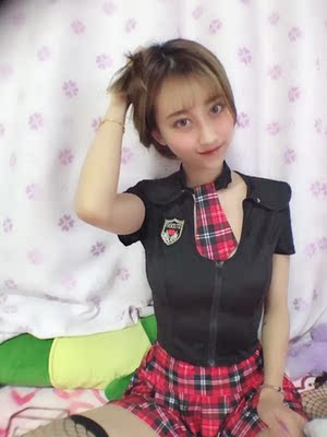 买来直播用的。质量真的不错 料子很舒服。 穿上身材显得很而且也没有很暴露 心水这件制服哈哈 买来直播用的。质量真的不错 料子很舒服。 穿上身材显得很而且也没有很暴露 心水这件制服哈哈