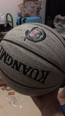 大家谈谈狂迷 Kuangmi篮球怎么样,狂迷 Kuangmi好不好呢,用后反馈