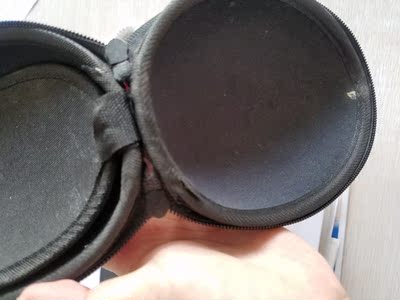 包装盒上全是灰，很脏感觉二次回收似的，东西还没用过，等用过在评价，先给个中评吧