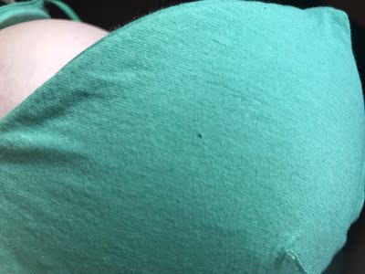 有些瑕疵,懒得换,一如既往的喜欢这个款 有些瑕疵,懒得换,一如既往的喜欢这个款