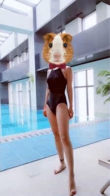 刚到就打开试了,首先包装很满意,穿上后感觉大小款式都非常好,卖家推荐的尺码很准,因为妈咪是在这家店买的推荐给我了,所以就也在这家店选了一套。整体都非常好,很显身材,因为经常去游泳馆游泳,很少洗温泉每年也就一次能去泰国浮潜之类的,所以果断选择了黑色,相信白色肯定也会很性感很好看的。大家可以放心购买。 刚到就打开试了,首先包装很满意,穿上后感觉大小款式都非常好,卖家推荐的尺码很准,因为妈咪是在这家店买的推荐给我了,所以就也在这家店选了一套。整体都非常好,很显身材,因为经常去游泳馆游泳,很少洗温泉每年也就一次能去泰国浮潜之类的,所以果断选择了黑色,相信白色肯定也会很性感很好看的。大家可以放心购买。