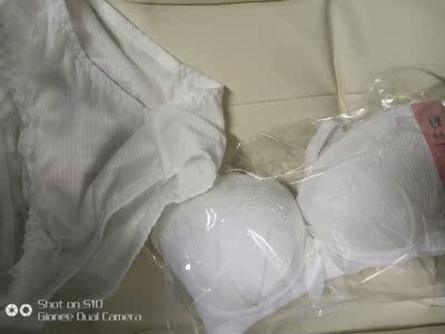 宝贝收到了物流很快，已经多次购买他家的产品，质量当然可以了，很棒了，物美价廉值得购买，每次买到都很喜欢，也很合适，祝卖家生意兴隆啊！