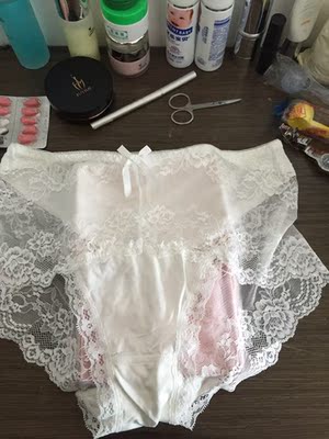 收到宝贝了，沙质特别柔软，透气舒适，裆处是纯棉的，手感很舒服，穿着大小正好，弹力很大，不紧绷，非常满意的一次网购，祝卖家生意越来越好