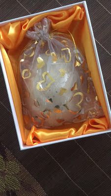 一分钱一分货，宝贝很好，够黏，好穿戴，穿上效果也很好，暑假出去玩必备，卖家服务周到，包装的也很好，下次还会来的