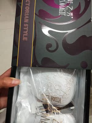 第二次买了，包装差不多。就是感觉质量不太好了，垫片都超级硬，这就是价格差别的原因吧