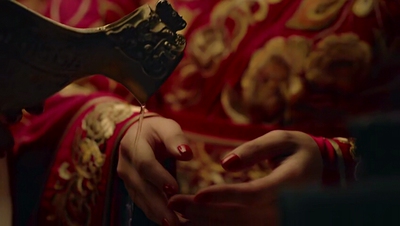 收到货，没想到是那么贴心的用装信件的快递，里面还用一个粉色小纸包装的，包装满分。十多块钱的东西还是值得的，就是那个圈质感，以及裤子不是很软的那种料子，所以总体上还行吧？已经洗了。