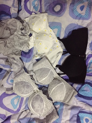 收到后，就试穿了，宝贝一如既往的舒服。买内衣，认准润微了。