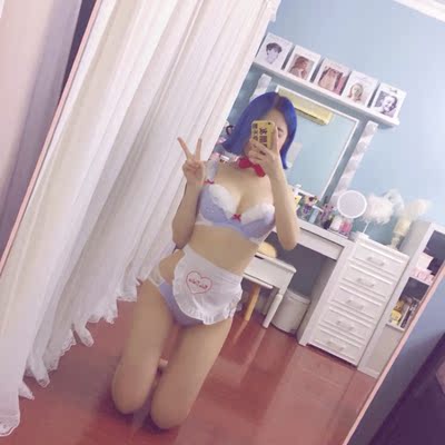 这次新品一口气买了三套 每套都特别喜欢 质量也是没的说的 买过很多次从未失望过 只有满满的惊喜 好看的内衣不单单是穿给男朋友看哦 我单身的时候也会不停地想买好看的内衣 自己照镜子的时候也觉得很开心呢