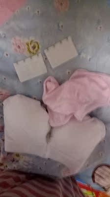 内衣收到了，包装完好无损，穿着舒服，不勒，又薄比想象中的好。喜欢买二还送内裤，加长扣棒棒哒