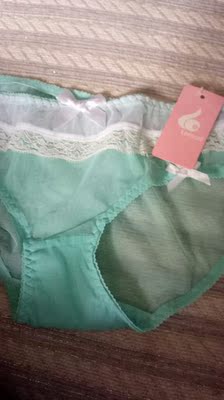 内内收到了！！老公说太性感了😂😂😂不过质量确实不错，摸着面料挺舒服的