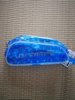 品牌的商品就是好，穿着合身。做工精细。还送的眼镜包。以后有需要还在她家买。