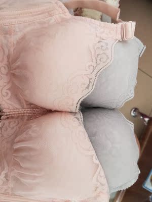 真的很厚,很聚拢……真的超级厚,不过穿着很舒服,不跑 真的很厚,很聚拢……真的超级厚,不过穿着很舒服,不跑