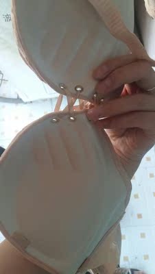 回来试了一下，很好。聚拢效果也很好，胸型也好看