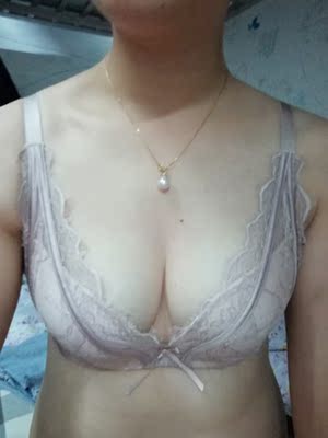 大大的好评！感觉不错，码正，样子也漂亮，价格合适，最主要是薄款也不厚，不热，舒适！